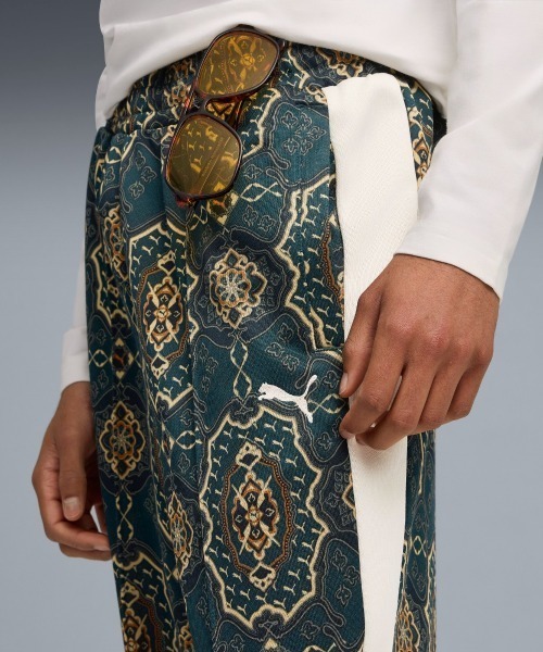 PUMA(プーマ)の「PUMA T7 VINTAGE PREP TRACK PANTS(プーマ T7 ヴィンテージ プレップ トラック パンツ)(スウェットパンツ・メンズ・グリーン系/ベージュ系・MEDIUM/LARGE/X-LARGE)」の11枚目の写真