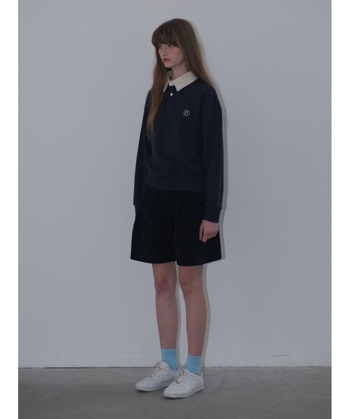 PLACE STUDIO(プレイススタジオ)の「オーバーサイズ配色カラー ミニマルロゴ スウェットTシャツ(スウェット・レディース・ネイビー/ブラウン・FREE)」の4枚目の写真