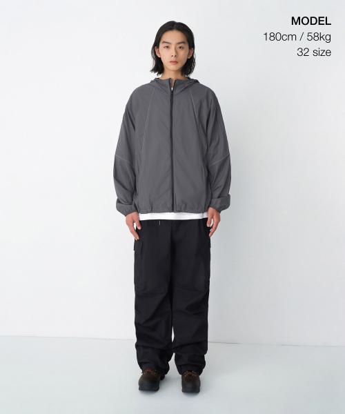 MUSINSA STANDARD（ムシンサスタンダード）の「コットンパラシュートバンディングカーゴパンツ[ブラック]（その他パンツ・メンズ・その他・38/40/42/26/28/30/32/34/36）」の3枚目の写真