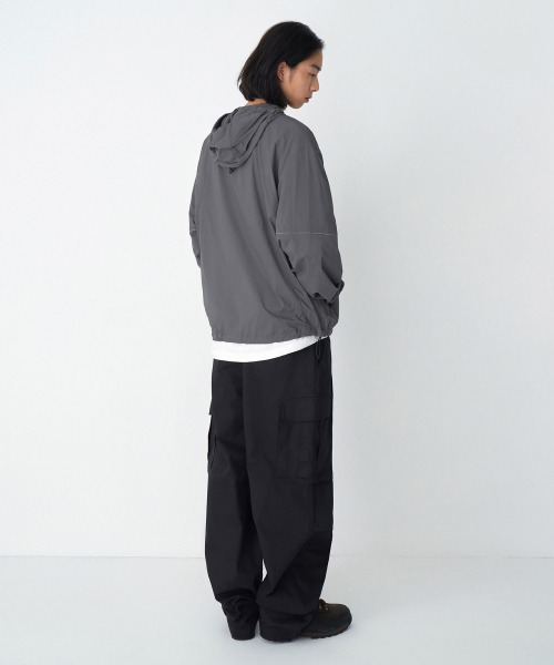 MUSINSA STANDARD（ムシンサスタンダード）の「コットンパラシュートバンディングカーゴパンツ[ブラック]（その他パンツ・メンズ・その他・38/40/42/26/28/30/32/34/36）」の4枚目の写真