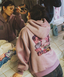 PUBLUX（パブリュクス）の「マリマリマリー×PUBLUX かなめvsレイジ プリントジップスウェットパーカー/裏起毛【限定展開】（パーカー）」