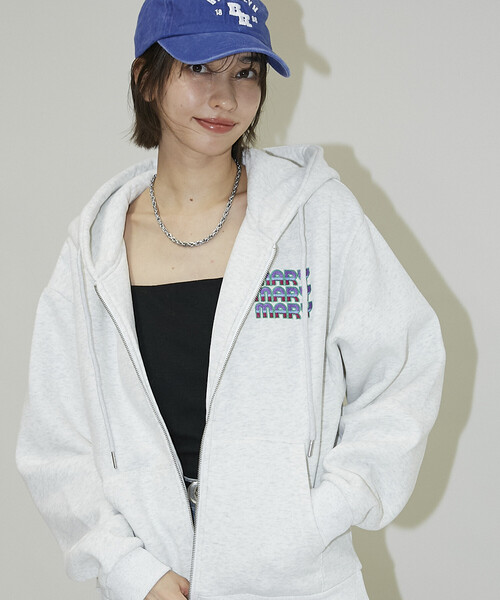 PUBLUX(パブリュクス)の「マリマリマリー×PUBLUX かなめvsレイジ プリントジップスウェットパーカー/裏起毛【限定展開】(パーカー・メンズ・ブラック/ライトグレー/ラベンダー・LARGE/MEDIUM)」の6枚目の写真