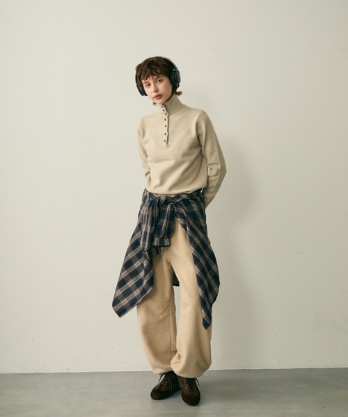 full/fill.(フルフィル)の「front button high neck knit / フロントボタンハイネックニット(ニット/セーター・レディース・ブラウン/グレー/アイボリー・FREE)」の12枚目の写真