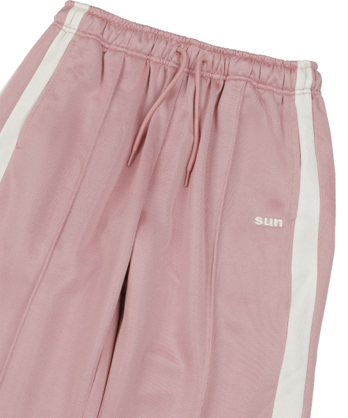 SUNDAY FRUIT MARKET（サンデーフルーツマーケット）の「SUNDAY JERSEY TRACK PANT PINK（スウェットパンツ・メンズ・その他・SMALL/MEDIUM/LARGE）」の3枚目の写真