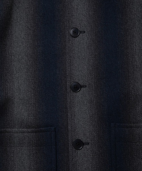 COOTIE PRODUCTIONS（クーティープロダクションズ）の「Ombre Stripe Wool Balmacaan Coat（チェスターコート・メンズ・ストライプ・LARGE/MEDIUM）」の4枚目の写真