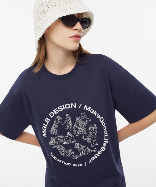 MATCHGLOBE（マッチグローブ）の「タイガーサークルドローイングボックスT（ネイビー）（Tシャツ/カットソー・レディース・その他・FREE）」の2枚目の写真