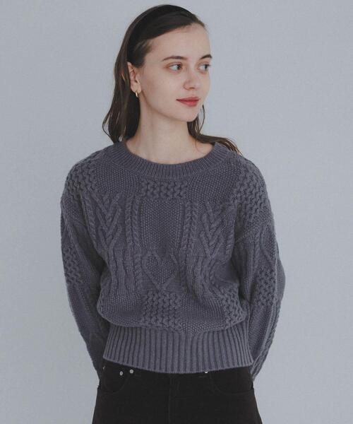 URBAN RESEARCH Sonny Label（アーバンリサーチサニーレーベル）の「パッチワークハートケーブルニット（ニット/セーター・レディース・チャコールグレー/オフホワイト/レッド・FREE）」の14枚目の写真