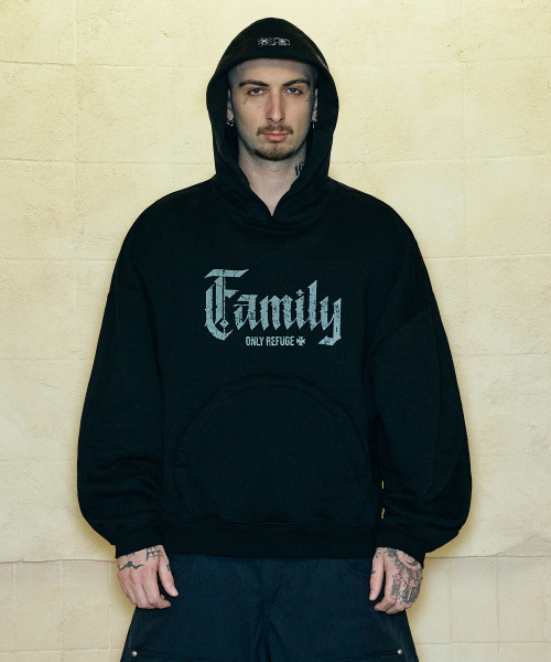OPUS 0012(オーパス0012)の「Op. 07 FAM REUNION HOODIE BLACK(パーカー・メンズ・その他・SMALL/MEDIUM/LARGE)」の1枚目の写真