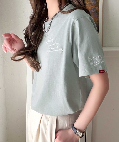 classicalelf(クラシカルエルフ)の「オーガニックコットン使用◎前後ダブル刺繍で、後姿だってぬかりなくかわいい♪ 綿100%グラフィック飛び刺繍Tシャツ (半袖)(Tシャツ/カットソー・レディース・オフホワイト/オートミール/チャコール/その他1/グリーン・X-LARGE/SMALL/MEDIUM/LARGE)」の11枚目の写真