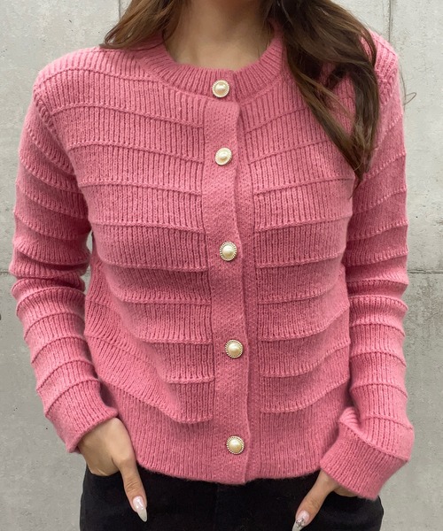 ROGER AND RAW(ロジャーアンドロウ)の「パール金ボタン ニットカーディガン(カーディガン/ボレロ・レディース・ホワイト/ライトブラウン/ブラック/ピンク・FREE)」の17枚目の写真