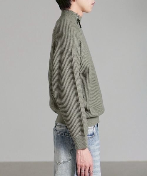 Chikashitsu +(チカシツプラス)の「【Chikashitsu +】shoulder zipper rib knit / 【チカシツプラス】ショルダージッパーリブニット(ニット/セーター・メンズ・ブラック/ブラウン/カーキ・ONE SIZE)」の18枚目の写真