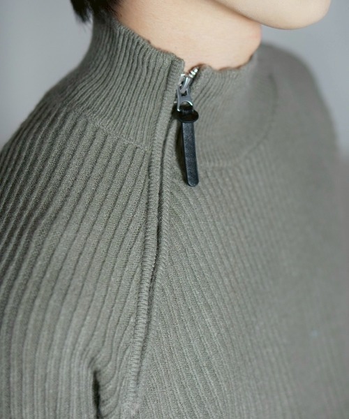Chikashitsu +(チカシツプラス)の「【Chikashitsu +】shoulder zipper rib knit / 【チカシツプラス】ショルダージッパーリブニット(ニット/セーター・メンズ・ブラック/ブラウン/カーキ・ONE SIZE)」の20枚目の写真