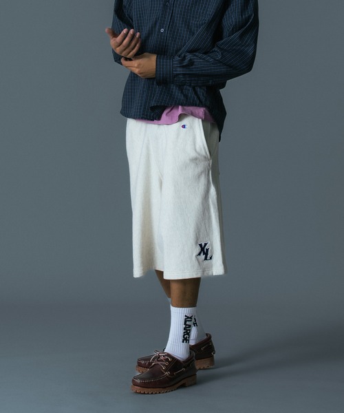 XLARGE（エクストララージ）の「XLARGE×Champion SWEAT SHORTS（スウェットパンツ・メンズ・アッシュ/ブラック/パープル/ブラウン・XL/L/M/S）」の2枚目の写真