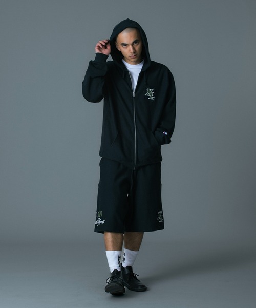 XLARGE（エクストララージ）の「XLARGE×Champion SWEAT SHORTS（スウェットパンツ・メンズ・アッシュ/ブラック/パープル/ブラウン・XL/L/M/S）」の9枚目の写真