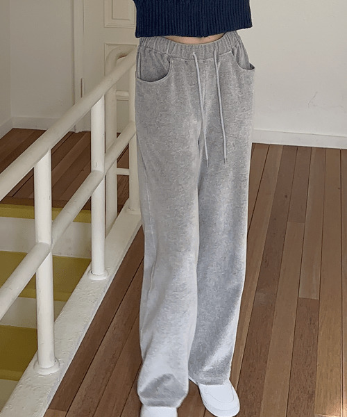 INJIACTIVE（インジアクティブ）の「インジアクティブ ベルベットパンツ グレー（スウェットパンツ・レディース・その他・ONE SIZE）」の2枚目の写真