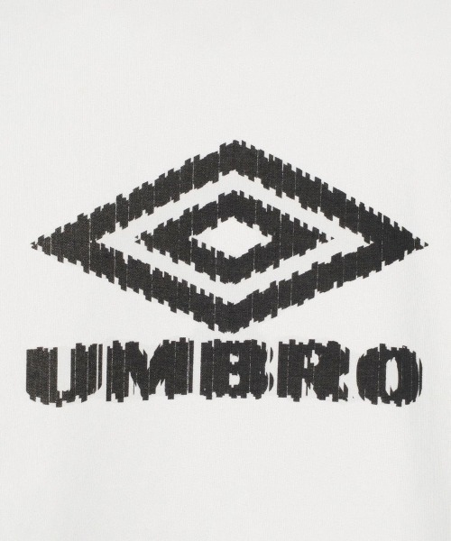 UMBRO（アンブロ）の「UMBRO Hoodie [Kosuke Kawamura×Umbro]（アンブロ フーディ [河村康輔×アンブロ]）（パーカー・メンズ・ブラック/ホワイト・MEDIUM/LARGE）」の4枚目の写真