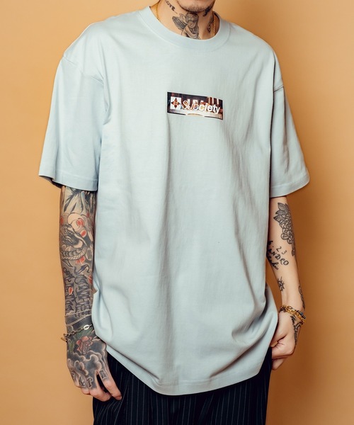 Subciety（サブサエティ）の「Last supper box tee（Tシャツ/カットソー・メンズ・ブラック/グレイッシュブルー/ホワイト・SMALL/MEDIUM/LARGE/X-LARGE/XX-LARGE）」の3枚目の写真