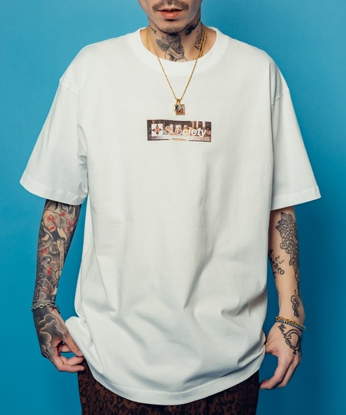 Subciety（サブサエティ）の「Last supper box tee（Tシャツ/カットソー・メンズ・ブラック/グレイッシュブルー/ホワイト・SMALL/MEDIUM/LARGE/X-LARGE/XX-LARGE）」の9枚目の写真