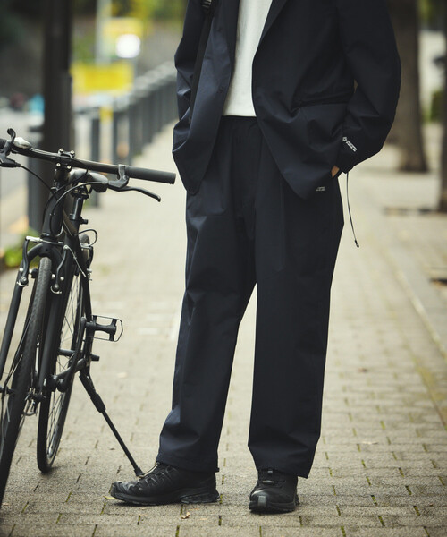 +phenix（プラスフェニックス）の「+phenix/プラスフェニックス 別注 GORE-TEX WINDSTOPPER PACKABLE SLACKS PANTS【セットアップ対応】/ゴアテックス ウインドストッパー パッカブル スラックス（その他パンツ・メンズ・チャコールグレー/ブラック/ネイビー・SMALL/MEDIUM/LARGE）」の6枚目の写真