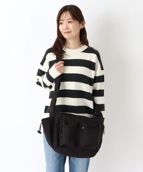 one'sterrace(ワンズテラス)の「fulcro クルーズショルダー(ショルダーバッグ・レディース・ブラック系8/グレー系その他7・99)」の16枚目の写真