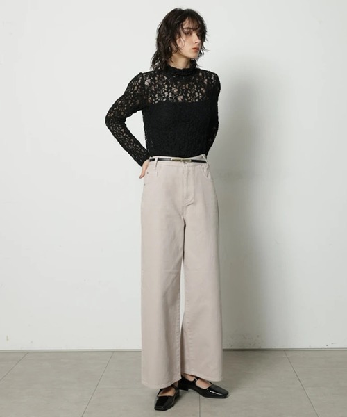 CADUNE(カデュネ)の「ワイドストレートデニム(その他パンツ・レディース・ライトブルー/ホワイト/ベージュ・38/36/34)」の4枚目の写真