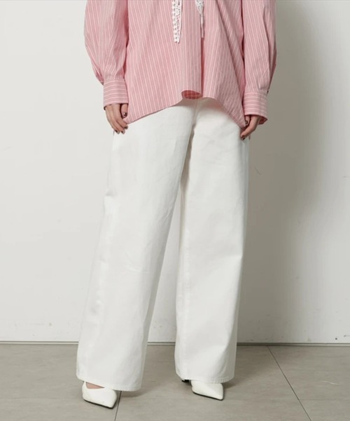 CADUNE(カデュネ)の「ワイドストレートデニム(その他パンツ・レディース・ライトブルー/ホワイト/ベージュ・38/36/34)」の7枚目の写真