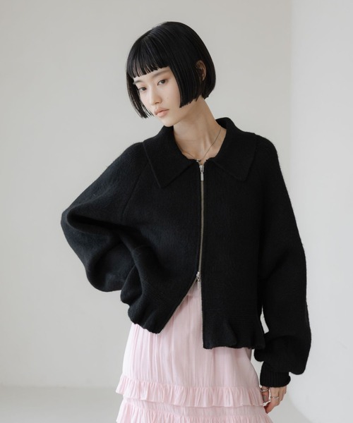 LOWRYS FARM（ローリーズファーム）の「エリニットフリルブルゾン 640855（ブルゾン・レディース・アイボリー/ブラック/グレー/グリーン・FREE）」の2枚目の写真