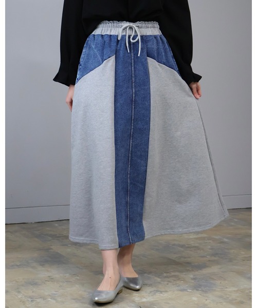 Doumoi(ドゥモエ)の「スウェット切り替え デニムデザイン スカート(スカート・レディース・ブラック系その他/グレー系その他・FREE)」の22枚目の写真
