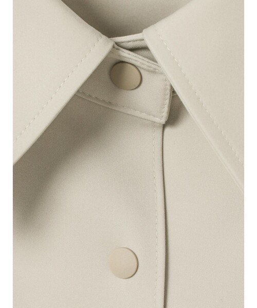 mizuiroind(ミズイロインド)の「mizuiro ind ダブルクロスワイドシャツブルゾン(その他アウター・レディース・チャコールグレー/ブラック/サンドベージュ・FREE)」の5枚目の写真