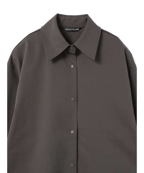 mizuiroind(ミズイロインド)の「mizuiro ind ダブルクロスワイドシャツブルゾン(その他アウター・レディース・チャコールグレー/ブラック/サンドベージュ・FREE)」の16枚目の写真