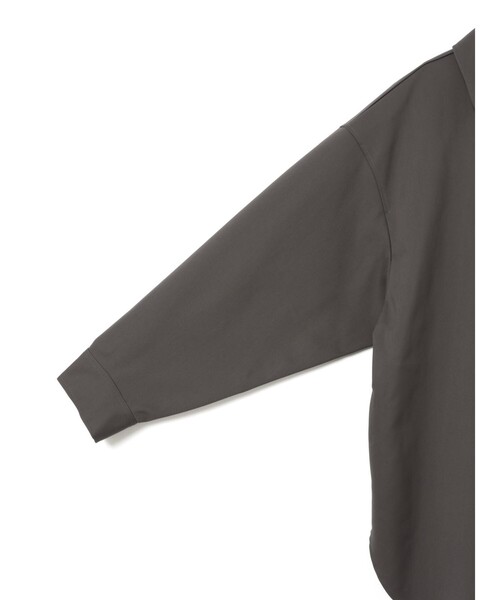 mizuiroind(ミズイロインド)の「mizuiro ind ダブルクロスワイドシャツブルゾン(その他アウター・レディース・チャコールグレー/ブラック/サンドベージュ・FREE)」の17枚目の写真