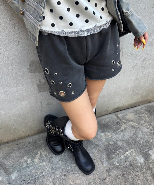 WHO'S WHO gallery（フーズフーギャラリー）の「アイレットスウェットショーツ（スウェットパンツ・レディース・カーキ/ネイビー/ホワイト/チャコールグレー・FREE）」の2枚目の写真