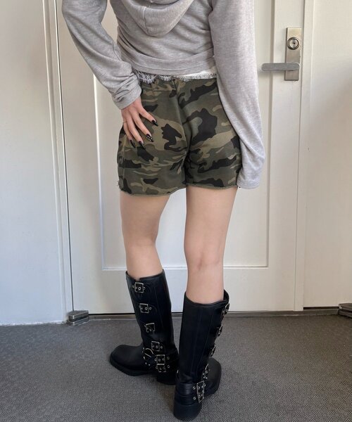 WHO'S WHO gallery（フーズフーギャラリー）の「アイレットスウェットショーツ（スウェットパンツ・レディース・カーキ/ネイビー/ホワイト/チャコールグレー・FREE）」の12枚目の写真