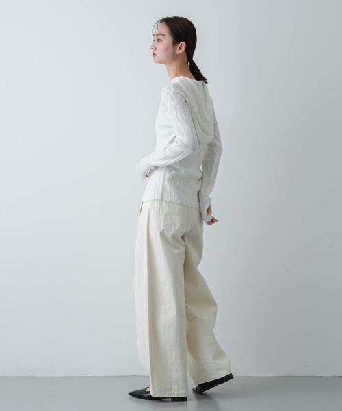 SENSE OF PLACE by URBAN RESEARCH（センスオブプレイスバイアーバンリサーチ）の「バレルレッグチノパンツ（その他パンツ・レディース・アイボリー/チャコールグレー/ベージュ・MEDIUM/LARGE/SMALL）」の13枚目の写真