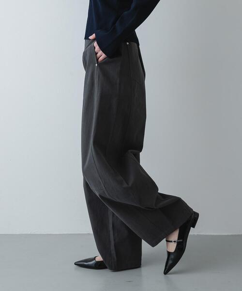 SENSE OF PLACE by URBAN RESEARCH（センスオブプレイスバイアーバンリサーチ）の「バレルレッグチノパンツ（その他パンツ・レディース・アイボリー/チャコールグレー/ベージュ・MEDIUM/LARGE/SMALL）」の9枚目の写真