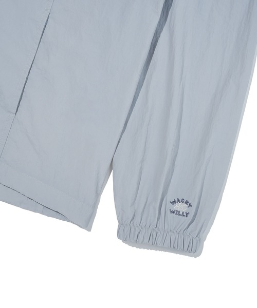 Wacky WiLLy(ワッキーウィリー)の「WOMEN'S LILY PACKABLE WINDBREAKER(ナイロンジャケット・レディース・ライトグレー/ホワイト・MEDIUM/SMALL)」の20枚目の写真