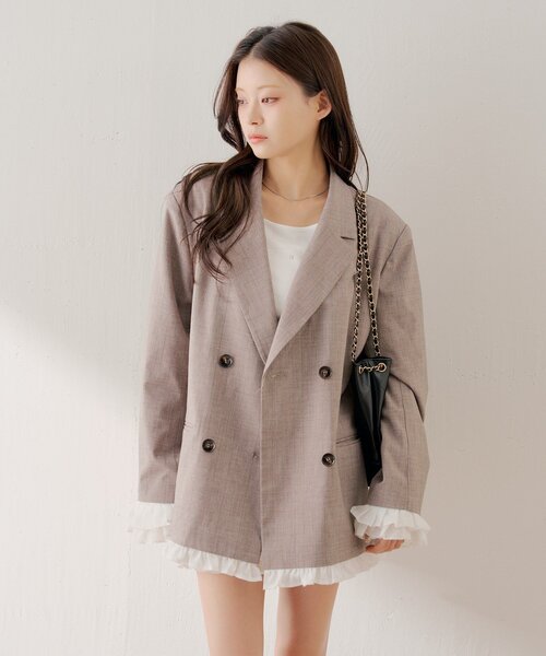 Chico（チコ）の「【セットアップ対応】袖フリルテーラードジャケット（テーラードジャケット・レディース・ベージュ系その他2/グレー/ベージュ・FREE）」の10枚目の写真