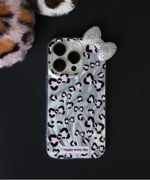 Vini(ヴィニ)の「ギャルコア ハート柄 立体リボン iPhoneケース(iPhone17・13・14・15・16対応)(スマホケース/カバー・レディース・シルバー/ピンク・iPhone 14/iPhone 17/iPhone 13/iPhone 16/iPhone 15)」の5枚目の写真