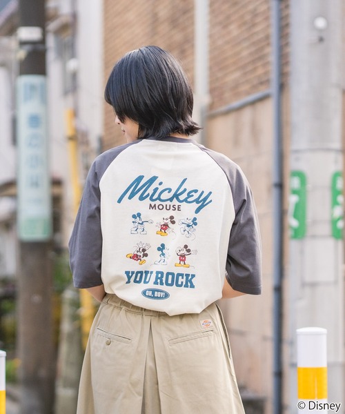 Disney（ディズニー）の「【DISNEY/ディズニー】【軽やかな着心地でお出掛けにぴったり！】ラグラン7分袖Tシャツ ミッキーマウス キャラクターグッズ 配色切り替え カレッジ風 ストリート スケーター 古着MIX（Tシャツ/カットソー・レディース・その他2/その他1/その他3/その他・LARGE/MEDIUM）」の9枚目の写真