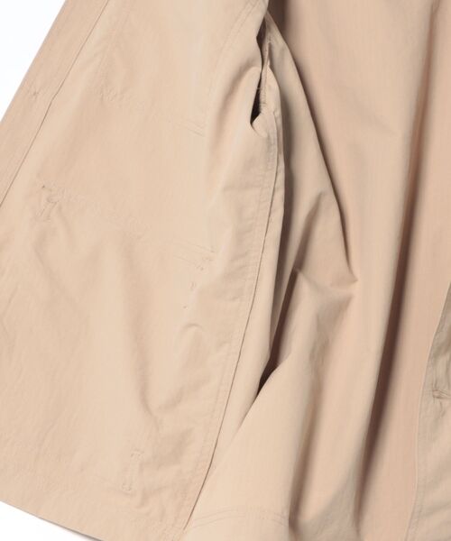 Eddie Bauer（エディーバウアー）の「アドベンチャー ジャケット（カバーオール・メンズ・チャコール/ライトベージュ・XXL/S/XL/L/M）」の18枚目の写真