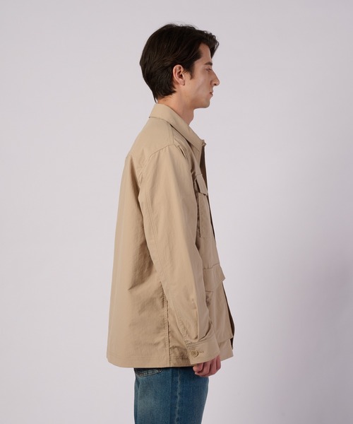 Eddie Bauer（エディーバウアー）の「アドベンチャー ジャケット（カバーオール・メンズ・チャコール/ライトベージュ・XXL/S/XL/L/M）」の4枚目の写真