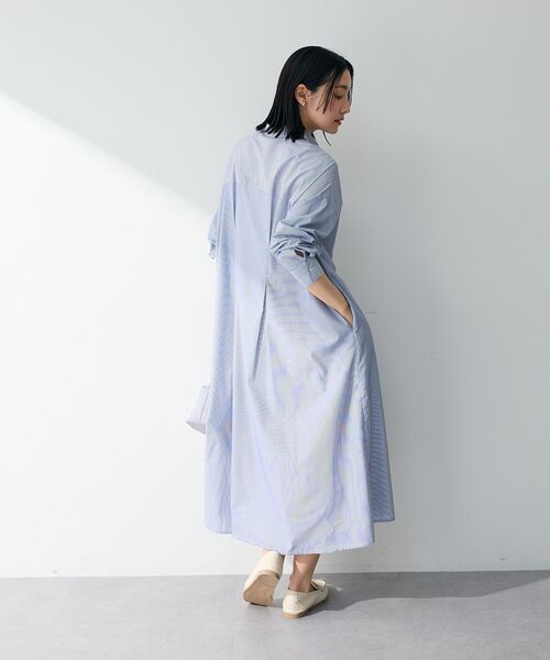 Green Parks(グリーンパークス)の「イージーケア抜け衿ウエストタックシャツワンピース(ワンピース・レディース・ネイビー/ブルー/ピンク/グリーン・FREE)」の20枚目の写真