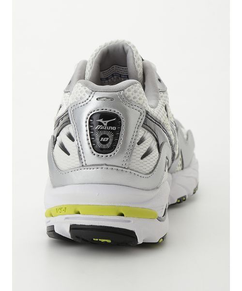 MIZUNO(ミズノ )の「【emmi|Mizuno】WAVE RIDER 10(スニーカー・レディース・ホワイト・25/24.5/24/23.5/23)」の3枚目の写真