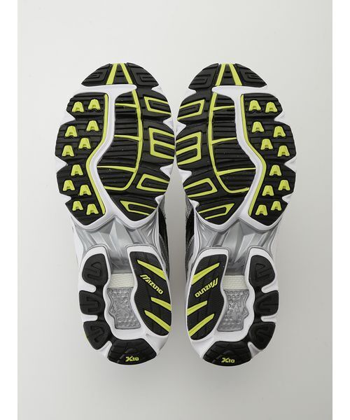 MIZUNO(ミズノ )の「【emmi|Mizuno】WAVE RIDER 10(スニーカー・レディース・ホワイト・25/24.5/24/23.5/23)」の7枚目の写真