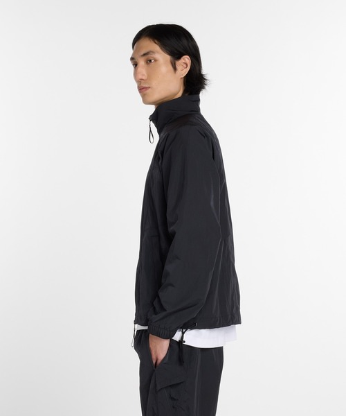 NB GREY ナイロンジャケット（ナイロンジャケット）｜New Balance