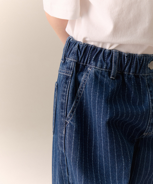MUSINSA STANDARD KIDS（ムシンサスタンダードキッズ）の「ストライプワイドバンディングデニムパンツ[ミディアムインディゴ]（デニムパンツ・レディース・その他・140/150/160/110/120/130）」の5枚目の写真