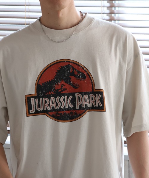 CORPUS SELECT(コーパストーキョー)の「【シネマコレクション】アソートデザイン ユーズド風 クルーネック Tシャツ (ユニバーサル・ワーナー)(Tシャツ/カットソー・メンズ・ホワイト系2/ブラック系1/ブラック系2/ブラック系3/ブラック系4/ホワイト系1/ホワイト系3/ホワイト系4・LL/L/M)」の16枚目の写真