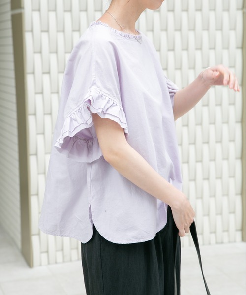 ITEMS URBANRESEARCH(アイテムズ アーバンリサーチ)の「ダブルフリルブラウス(シャツ/ブラウス・レディース・ホワイト/ストライプ/ブラウン/ラベンダー・FREE)」の4枚目の写真