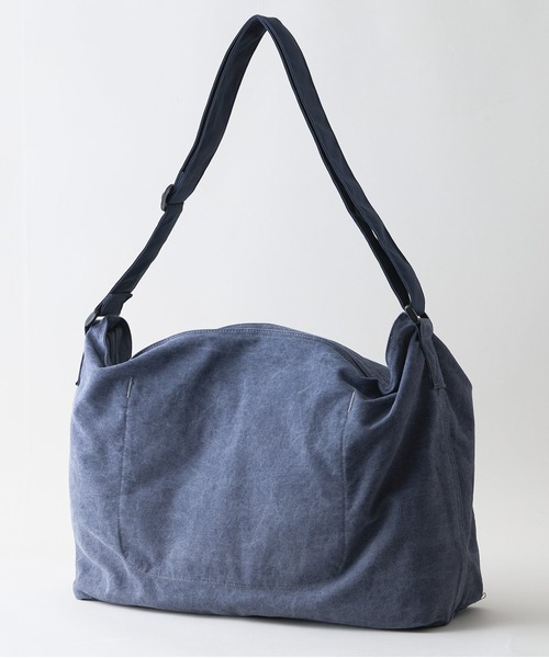 BEN DAVIS(ベンデイビス)の「【BEN DAVIS/ベンデイビス】【こなれヴィンテージ感】ピグメント ショルダーバッグ ニュースペーパーバッグ ビッグサイズ(ショルダーバッグ・メンズ・ブラック/ネイビー・FREE)」の3枚目の写真