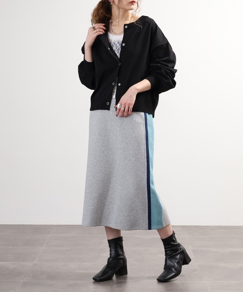 EGLANTINE(エグランティーヌ)の「EGLANTINE メッシュサイドライン スウェットスカート(スカート・レディース・ネイビー/ベージュ/シルバーグレー・40)」の9枚目の写真